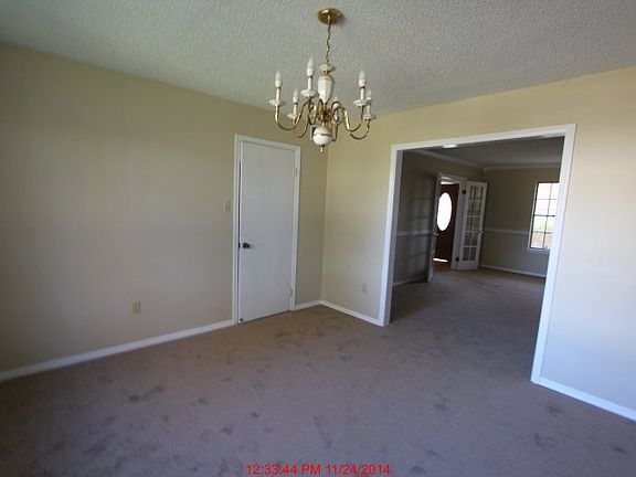 3rd image of 2028 Titan St