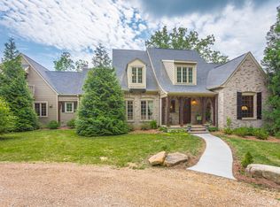 198 Mount Olive Rd, Lookout Mountain, GA 30750