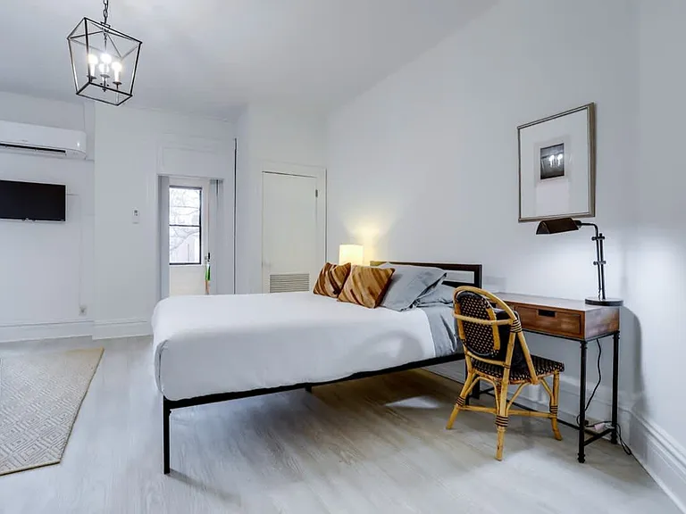 1765 R St NW #302 — Photo 4