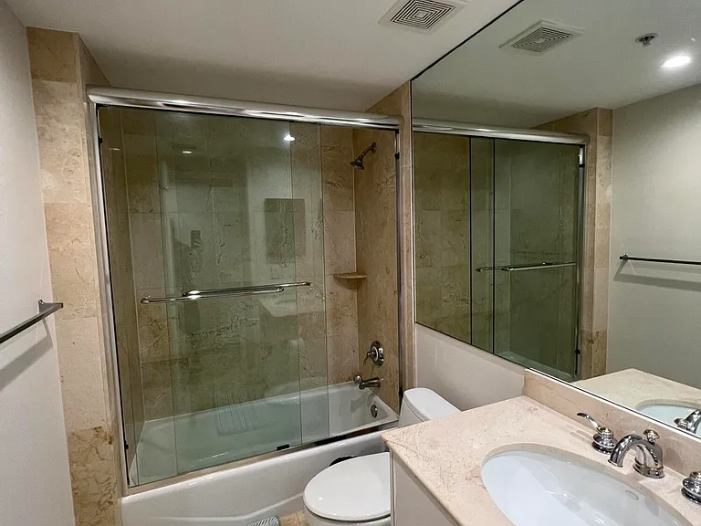 2051 SE 3rd St #Townhouse 3 — Photo 14