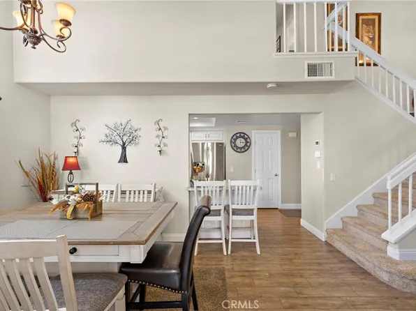 1 Nightingale Dr, Aliso Viejo, CA 92656