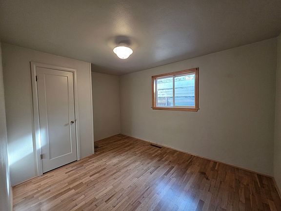 3rd image of 2275 Arthur Ct