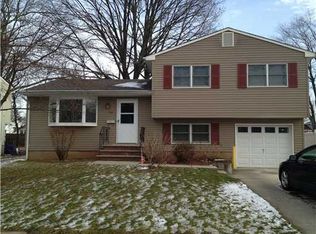 23 Baldwin Rd, Edison, NJ 08817