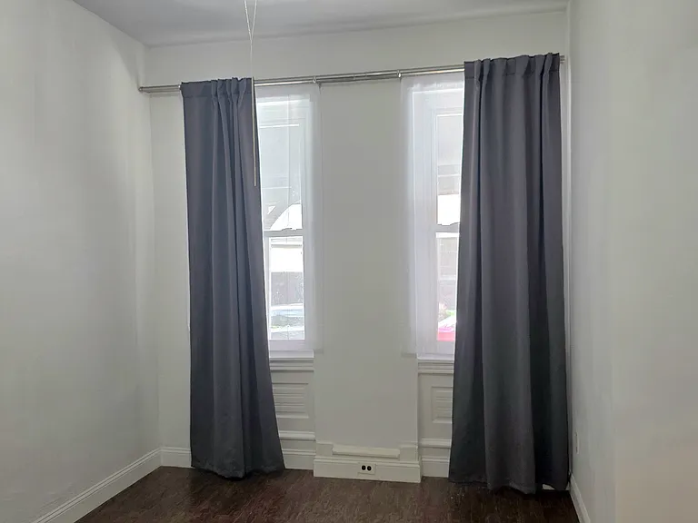4024 Green St #1 — Photo 5
