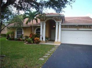 8913 NW 45th Ct, Coral Springs, FL 33065