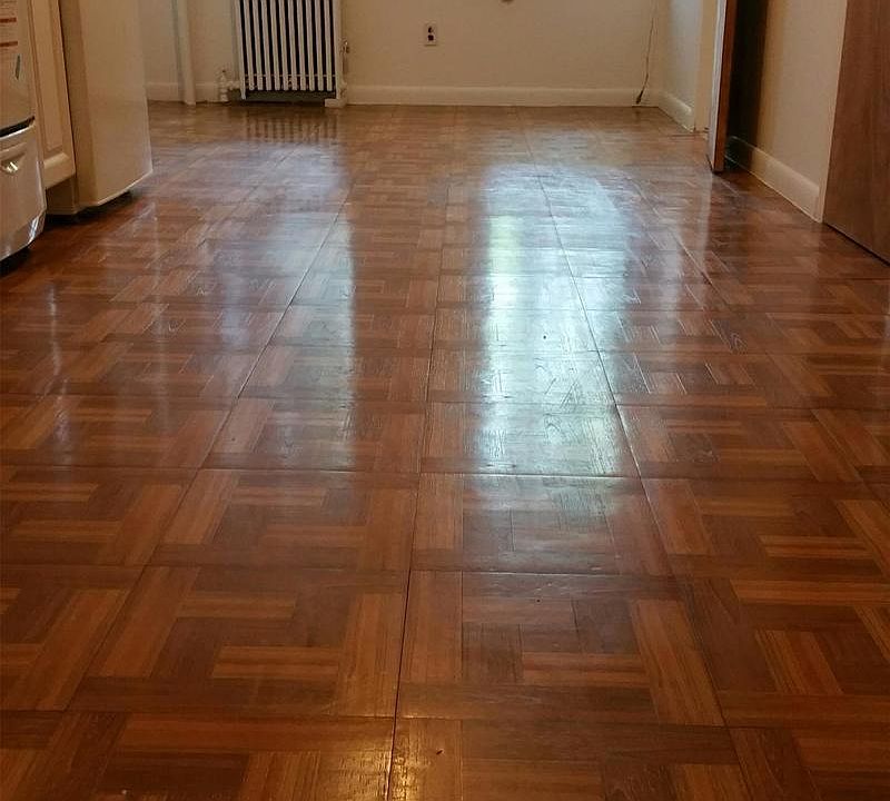 2nd image of 316 E 6th St APT 2