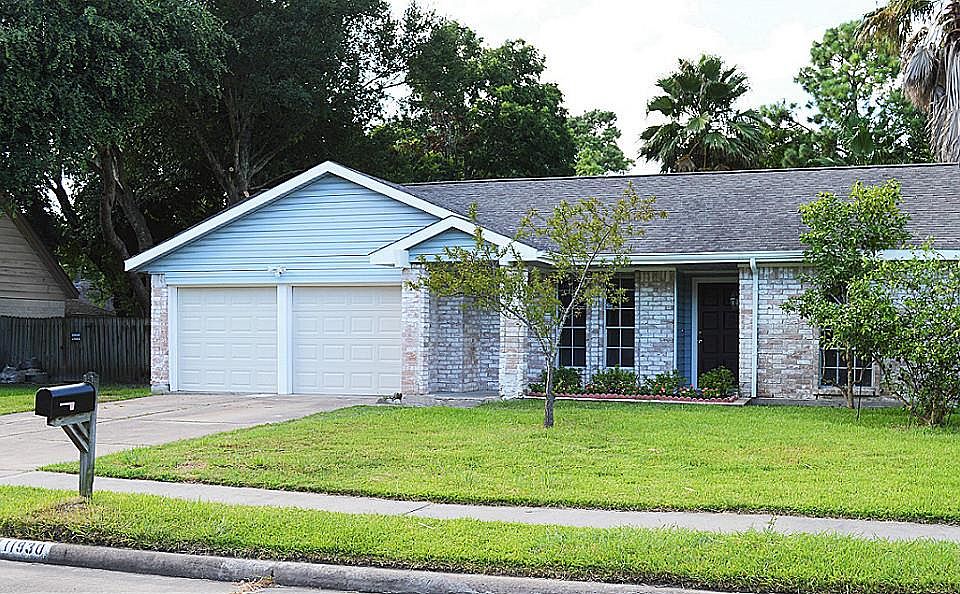 1st image of 11930 Dorrance Ln