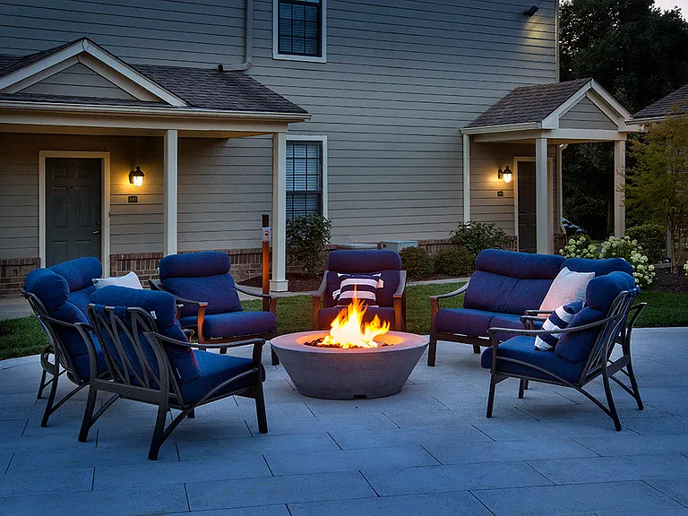 Outdoor fire pit and lounge seating