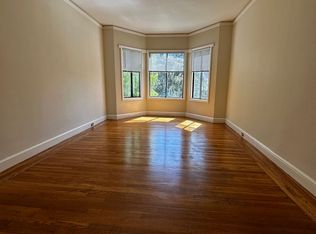 11 Wood St #1, San Francisco, CA 94118