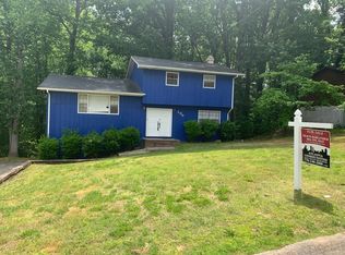 5754 Deerfield Trl, Atlanta, GA 30349
