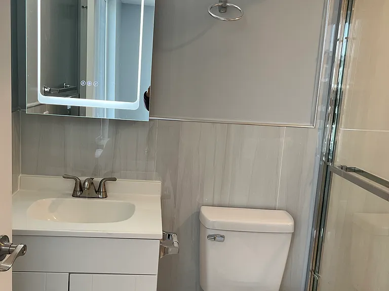 2405 Ridge Ave #2 — Photo 13