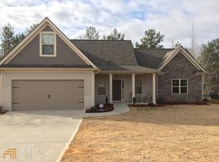 289 Hickory Hills Dr, Newnan, GA 30263