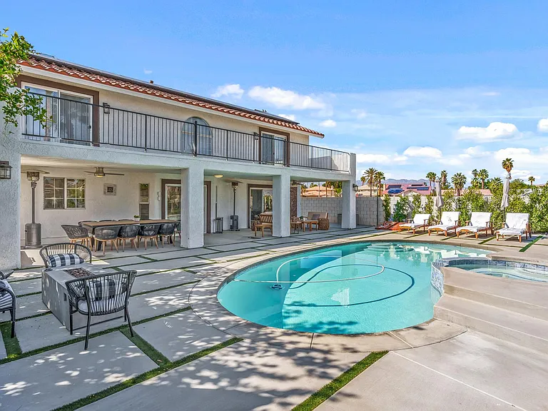 29886 Whispering Palms Trl — Photo 12