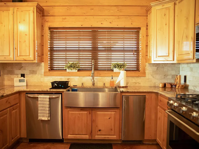 1101 County Road 140 — Photo 15