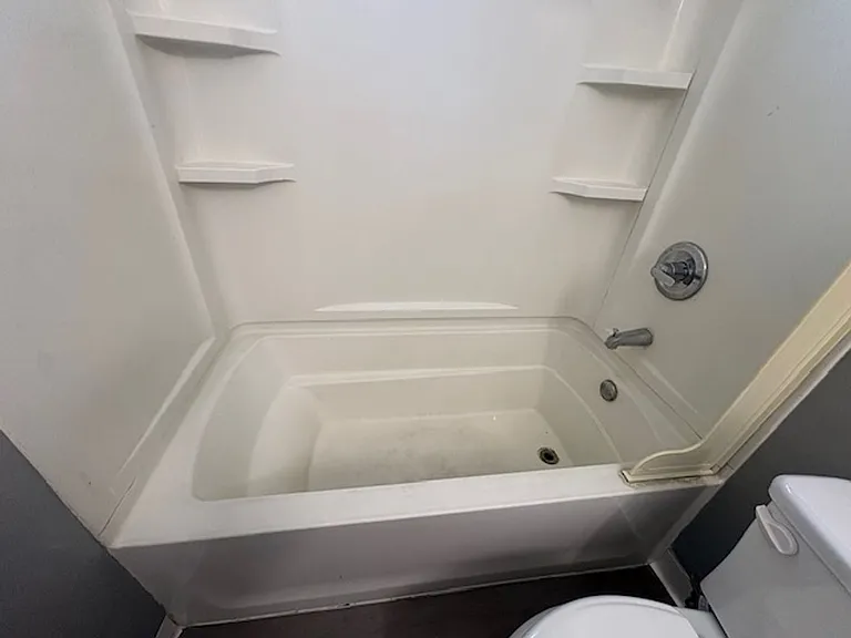 141 W Lambert Rd — Photo 10