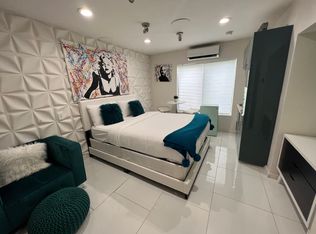 1829 Fillmore St #24, Hollywood, FL 33020