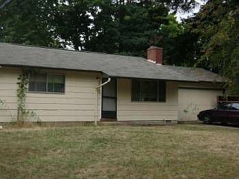 2nd image of 3841 Dove Ln