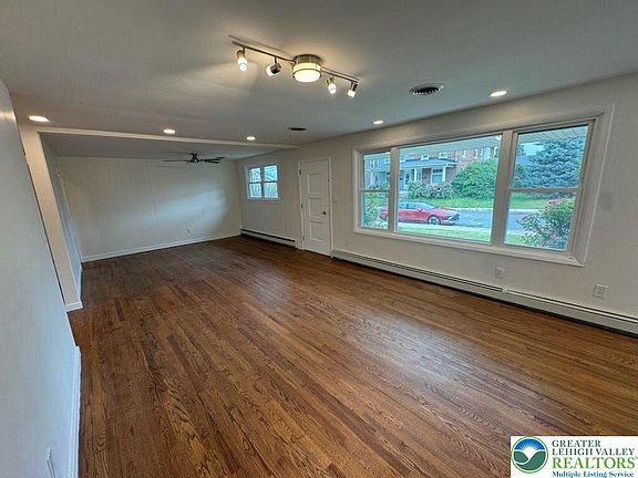 5th image of 320 E Landis St