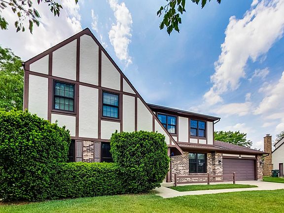 2nd image of 2324 N James Ct