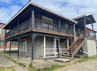 205 E Main St #1, Carlton, OR 97111