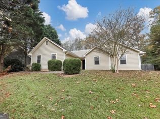 2392 Ivy Crest Dr, Buford, GA 30519