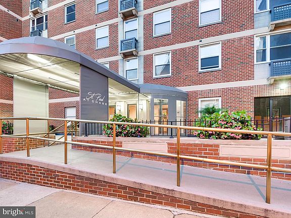 2nd image of 1101 Saint Paul Pl #1801
