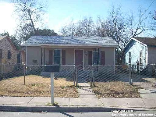 1st image of 4318 DURANGO DR