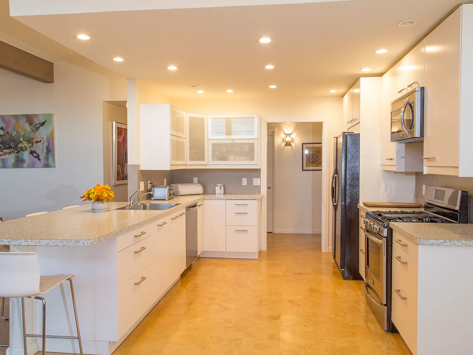 3 bed, 1450 sqft, $1,850 — Photo 3