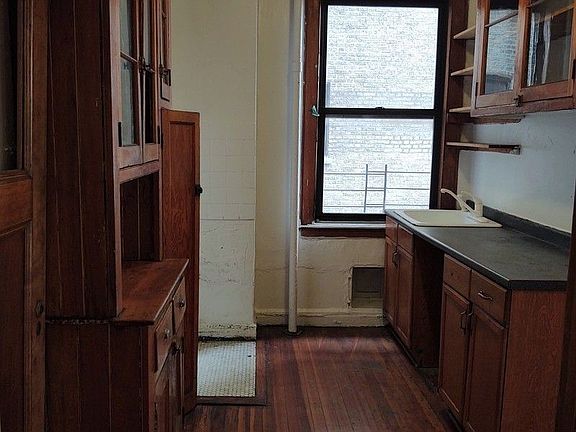 5th image of 270 Convent Ave APT 7F