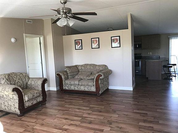 2nd image of 279 Summer Meadow Trl