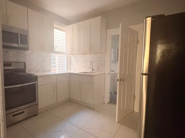 180 Virginia Ave #7, Jersey City, NJ 07304