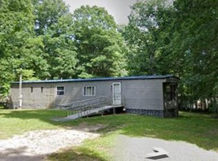 380 Pine St, Shady Spring, WV 25918