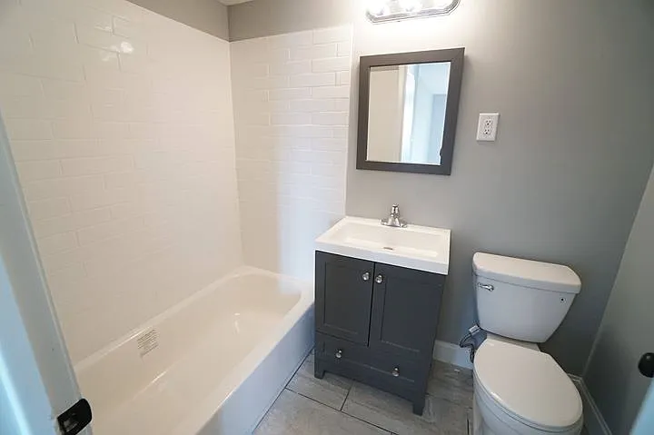 2625 Park Ave — Photo 4