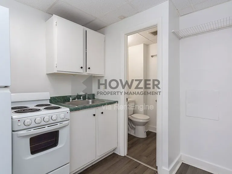 109 Green St #6 — Photo 4