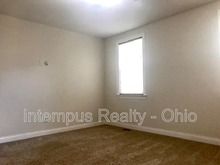 9390 Woodbine Way — Photo 25