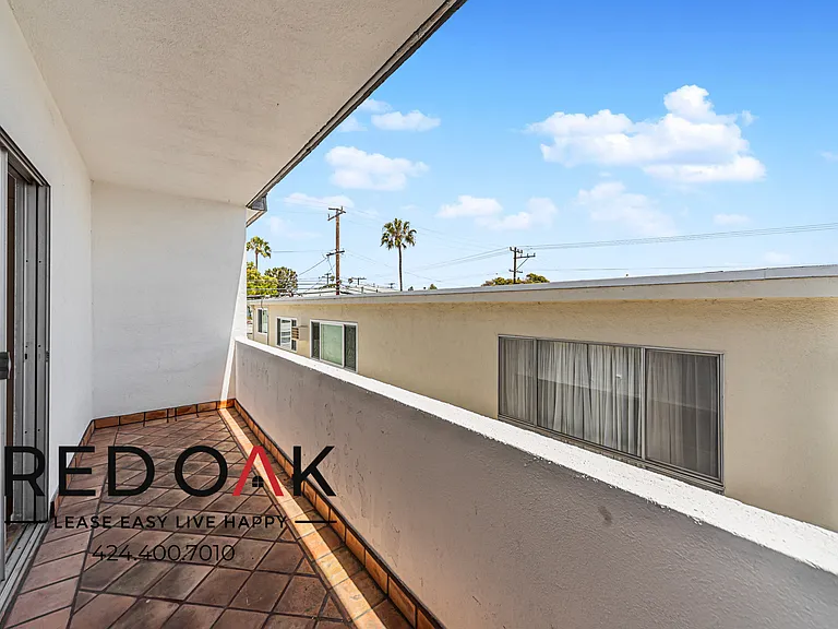1247 Berkeley St #6 — Photo 23