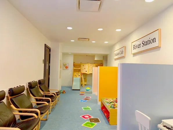 100 Riverside Boulevard image 20 of 21