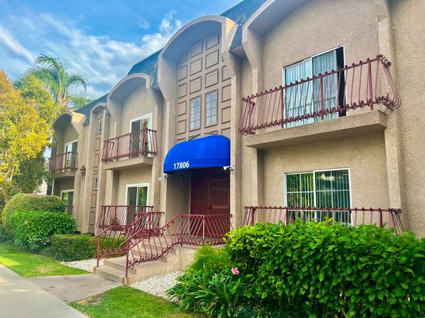 17806 Kinzie St APT 120