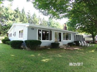 280 Ln 201 Ball Lk, Hamilton, IN 46742