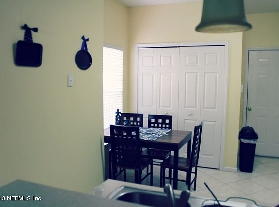 3rd image of 529 SOUTH BRANCH Drive