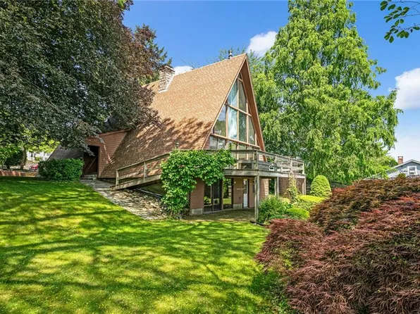 29 Munro Ave, Warren, RI 02885