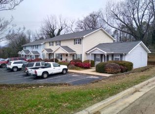 50 White St UNIT 7, Cleveland, GA 30528