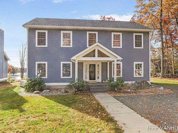 2nd image of 8575 W Katie Ln
