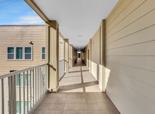 Amelia Court, Orlando, FL 32801