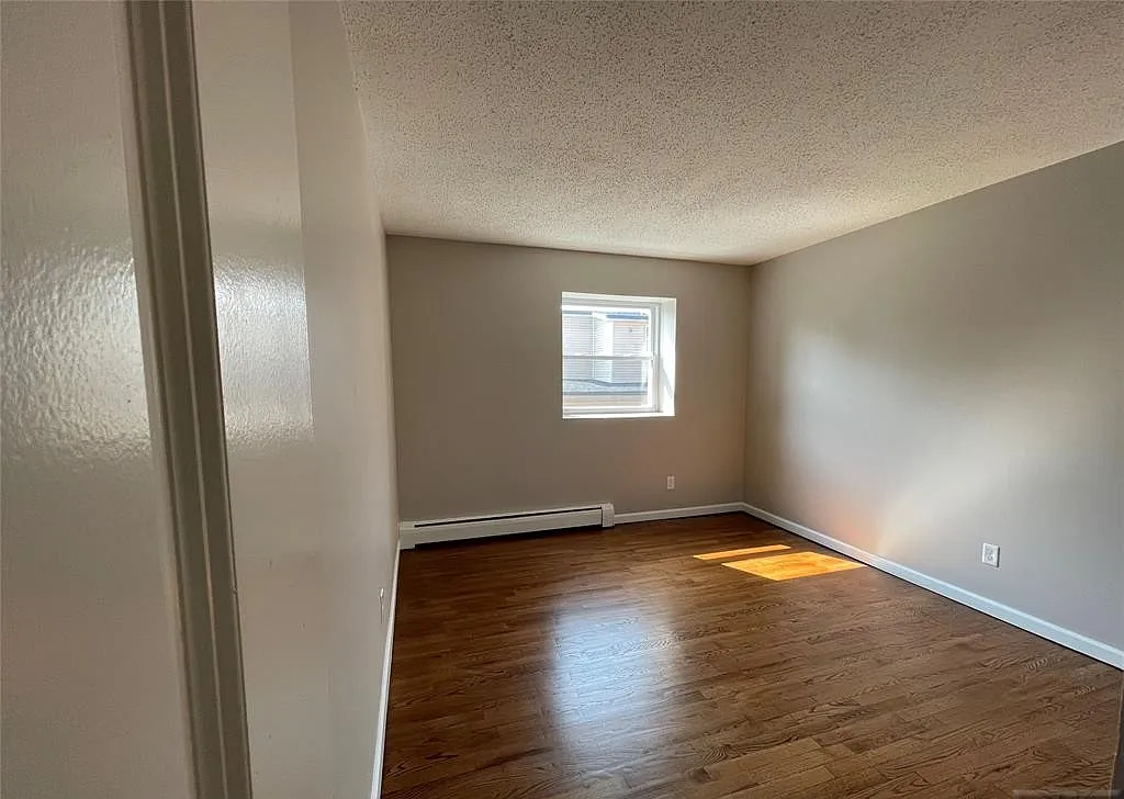 1 bed, $1,800 — Photo 4