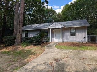 905 Tomahawk Ct, Tallahassee, FL 32304
