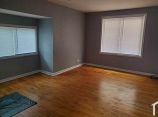 853 N Karlov Ave #1, Chicago, IL 60651