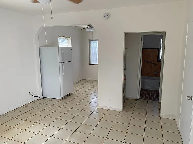 1874 NW Flagler Ter — Photo 10