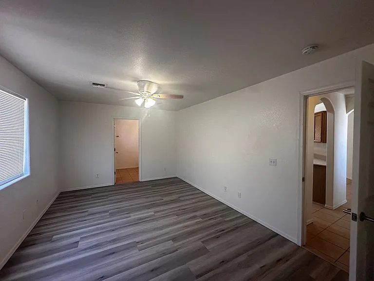 3680 N Rainbow Dr — Photo 10