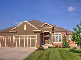 4333 SE Lariat Dr, Lees Summit, MO 64082